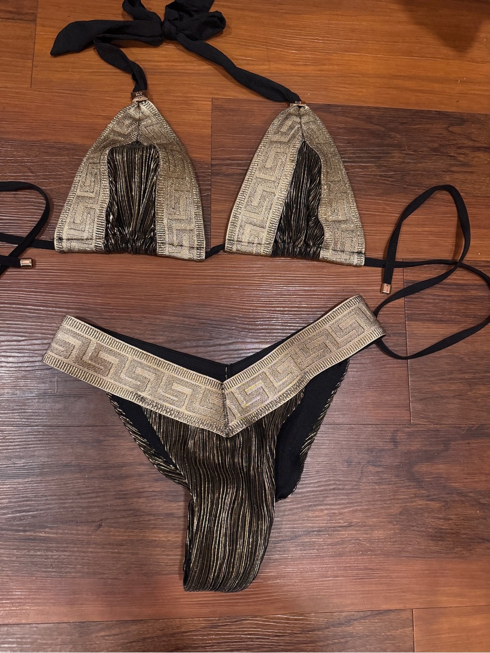 NWOT Dolcessa Black Gold Metallic Greek Key Bikini L Top M Bottom